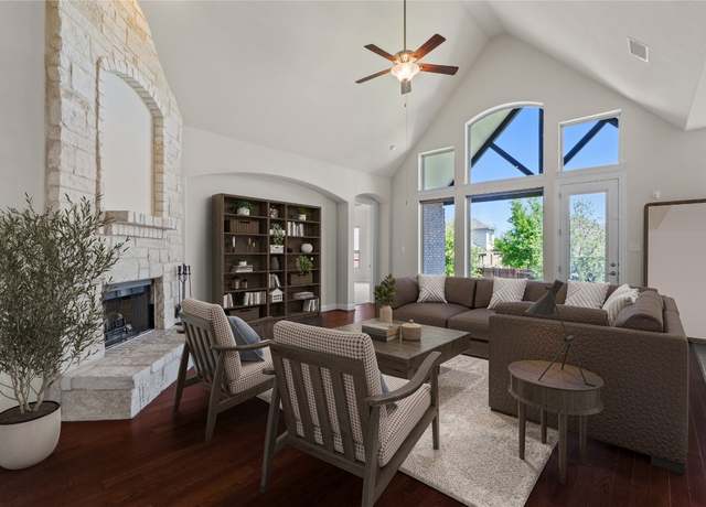 Property at 118 Bluehaw Dr, Georgetown, TX 78628, 3 beds, 3.5 baths