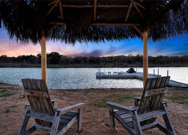 Property at 4306 River Oaks Dr, Kingsland, TX 78639, 5 beds, 5 baths