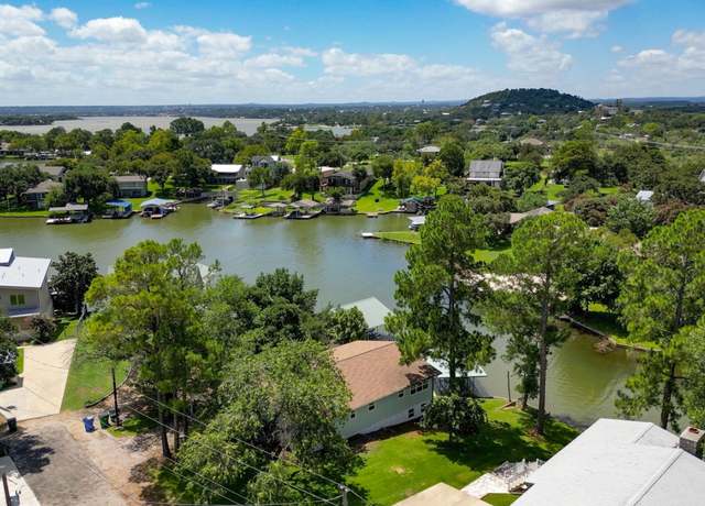 Property at 132 Glen Oaks Dr, Sunrise Beach, TX 78643, 2 beds, 2 baths