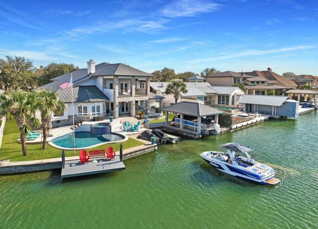 Property at 404 Matern Ct, Horseshoe Bay, TX 78657, 5 beds, 5.5 baths