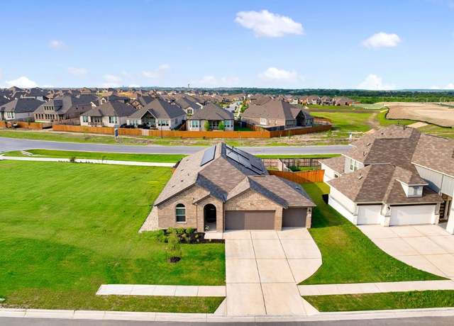 Property at 143 Dogvane Cir, Kyle, TX 78640, 4 beds, 3 baths