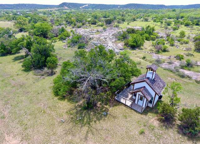Property at 2655 Welgehausen Rd, Fredericksburg, TX 78624