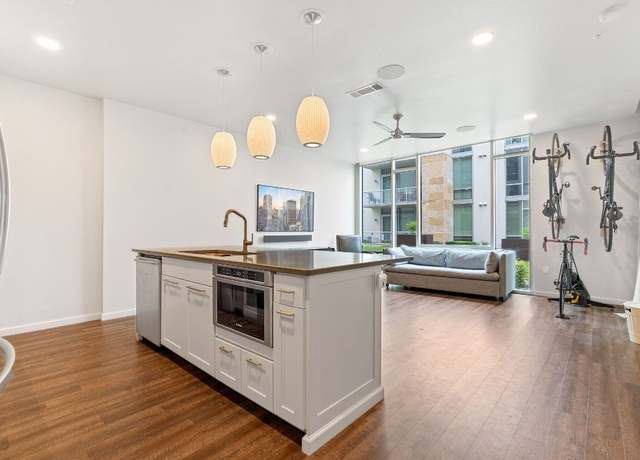Property at 1600 Barton Springs Rd #2102, Austin, TX 78704, 1 bed, 1 bath
