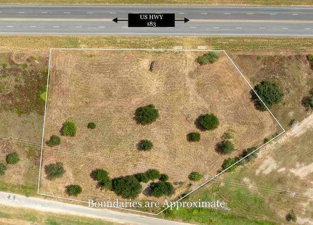 Property at 2063 N Magnolia Ave, Luling, TX 78648