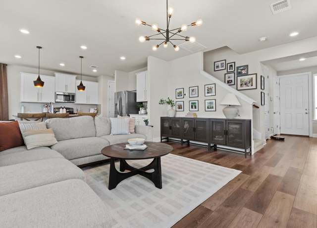 Property at 324 Gaida Loop, Georgetown, TX 78628, 3 beds, 2.5 baths