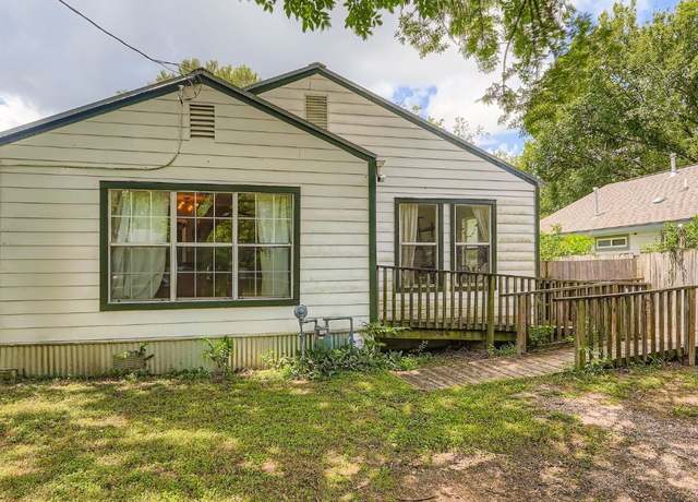 Property at 5605 Tura Ln, Austin, TX 78721, 2 beds, 2 baths