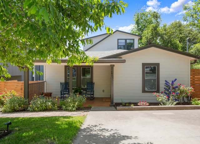Property at 2707 E 14th St, Austin, TX 78702, 3 beds, 2 baths