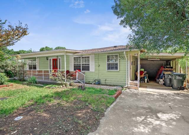 Property at 217 S Wilson St, San Marcos, TX 78666, 4 beds, 3 baths