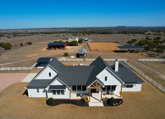Property at 201 Gatlin Ranch Rd, Liberty Hill, TX 78642, 3 beds, 4 baths
