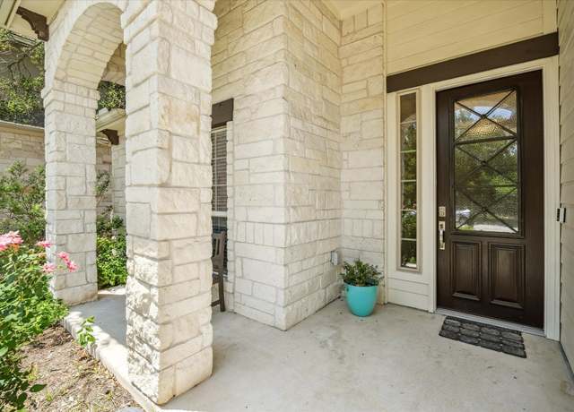 Property at 5504 Pincushion Daisy Dr, Austin, TX 78739, 3 beds, 2 baths