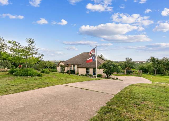 Property at 1011 Windmill Rd, Dripping Springs, TX 78620, 3 beds, 3.5 baths