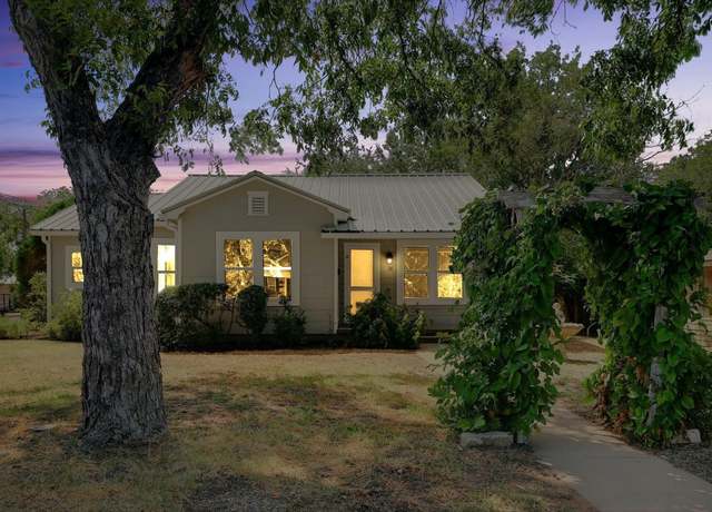 Property at 611 N Adams St, Fredericksburg, TX 78624, 3 beds, 2 baths