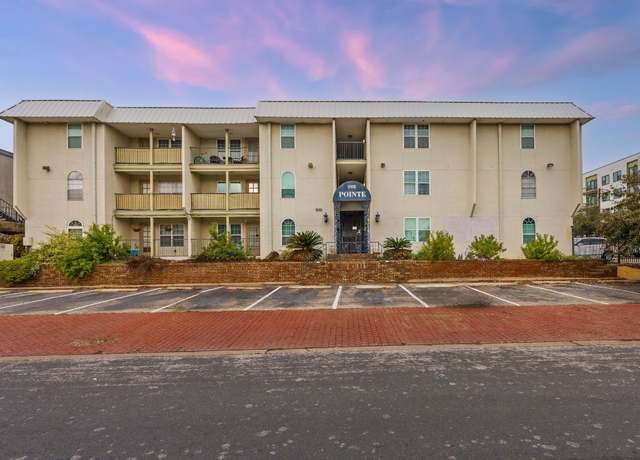 Property at 910 Duncan Ln #50, Austin, TX 78705, 1 bed, 1 bath