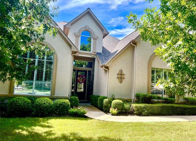 Property at 111 Whitley Dr, Austin, TX 78738, 4 beds, 3.5 baths