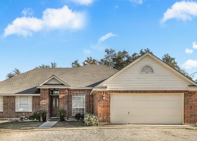 Property at 141 Comanche Trl, Georgetown, TX 78633, 4 beds, 2 baths