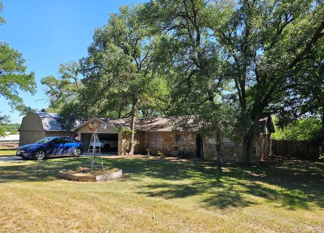 Property at 281 Salado Creek Rd, Salado, TX 76571, 3 beds, 2 baths