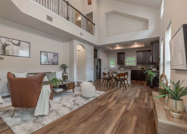 Property at 808 Totis Rd, Austin, TX 78748, 3 beds, 2.5 baths