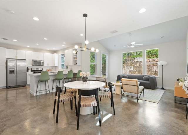 Property at 3001 Del Curto Rd #11, Austin, TX 78704, 3 beds, 2.5 baths
