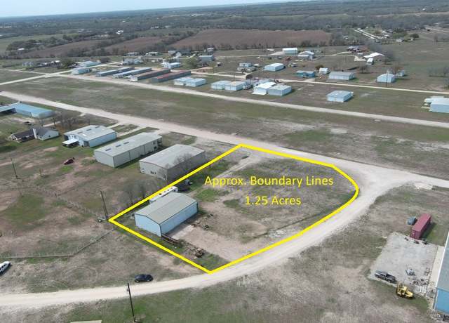 Property at 319 Windsock Ln, Marion, TX 78124