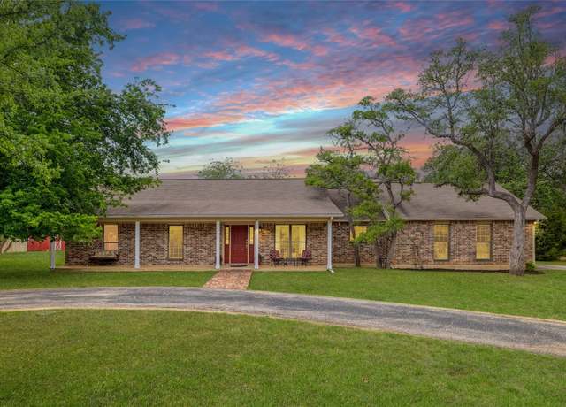 Property at 133 Lakewood Trl, Leander, TX 78641, 3 beds, 2 baths