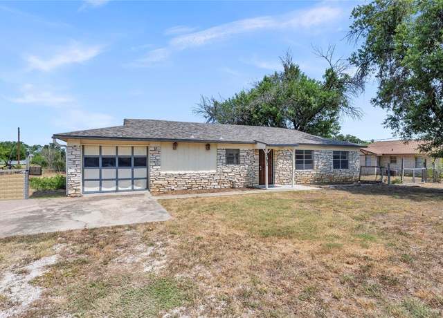 Property at 307 Golden Beach Dr, Buchanan Dam, TX 78609, 3 beds, 2 baths