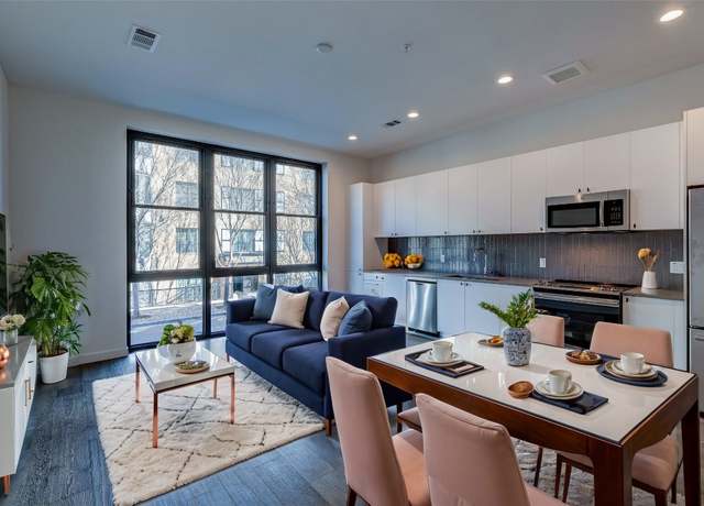 Property at 800 Embassy Dr #116, Austin, TX 78702, 1 bed, 1 bath