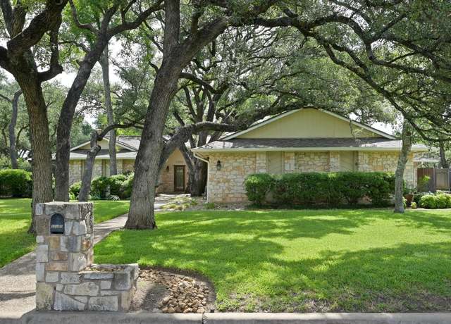 Property at 11001 Spicewood Club Dr, Austin, TX 78750, 4 beds, 2 baths