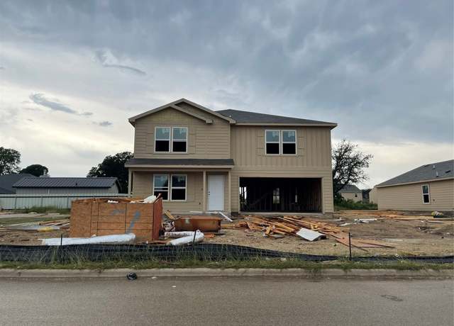 Property at 211 Viola Dr, Killeen, TX 76542, 5 beds, 3 baths