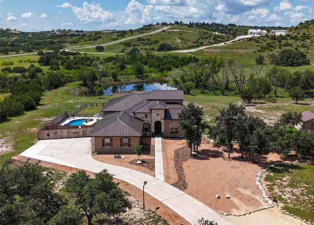 Property at 315 Sky View Ct, Blanco, TX 78606, 4 beds, 4.5 baths