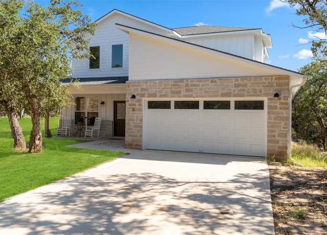 Property at 5 Hickory Ct, Wimberley, TX 78676, 4 beds, 2.5 baths