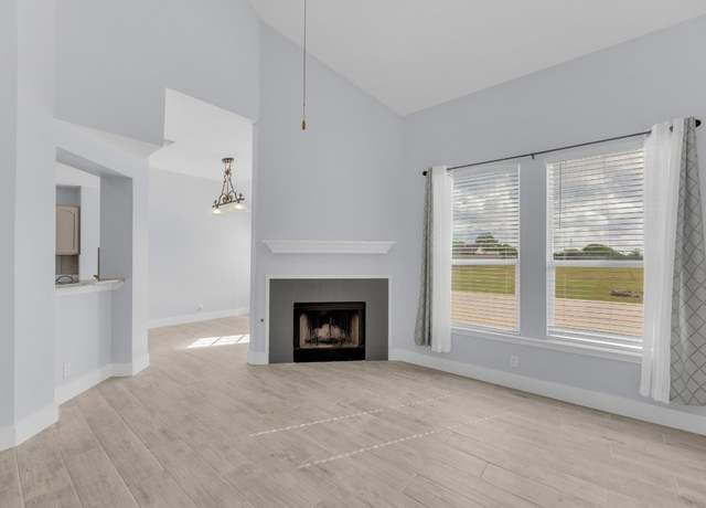 Property at 131 Martin Crossing Dr, Cedar Creek, TX 78612, 3 beds, 2.5 baths