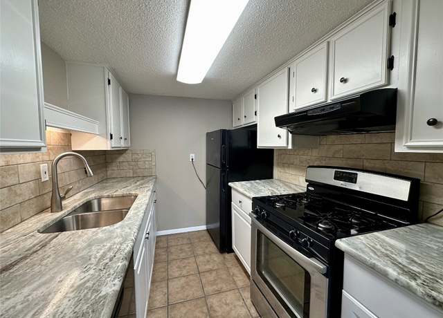Property at 1800 Lavaca St #515, Austin, TX 78701, 1 bed, 1 bath