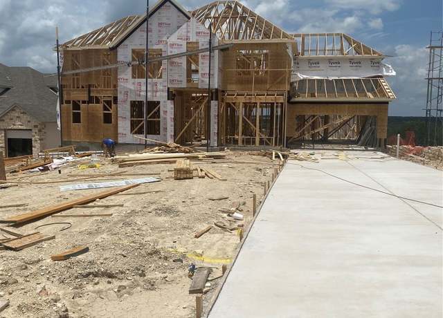 Property at 306 Yaklin Dr, Liberty Hill, TX 78642, 5 beds, 4 baths