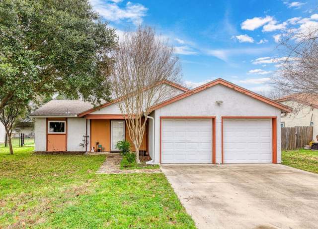 Property at 1015 Bowie St, Lockhart, TX 78644, 3 beds, 2 baths