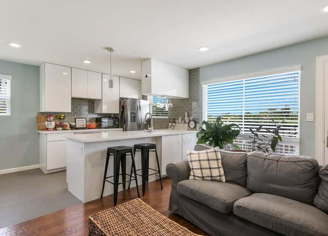 Property at 3110 Red River St Unit C403, Austin, TX 78705, 1 bed, 1 bath