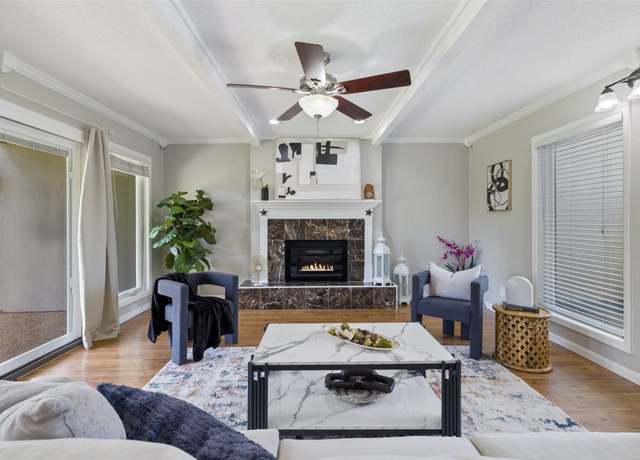 Property at 100 Lido Cir Unit B 1, Lakeway, TX 78734, 3 beds, 2 baths