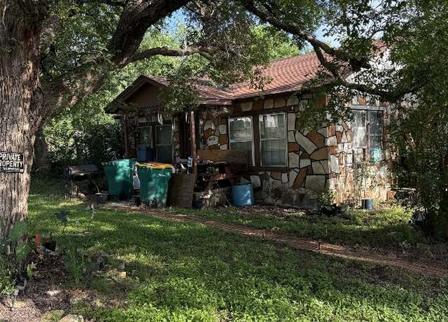 Property at 612 W 2nd Ave, Belton, TX 76513, 2 beds, 1 bath