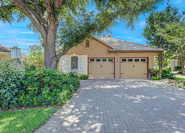 Property at 106 Mason Ct E, Horseshoe Bay, TX 78657, 3 beds, 3 baths