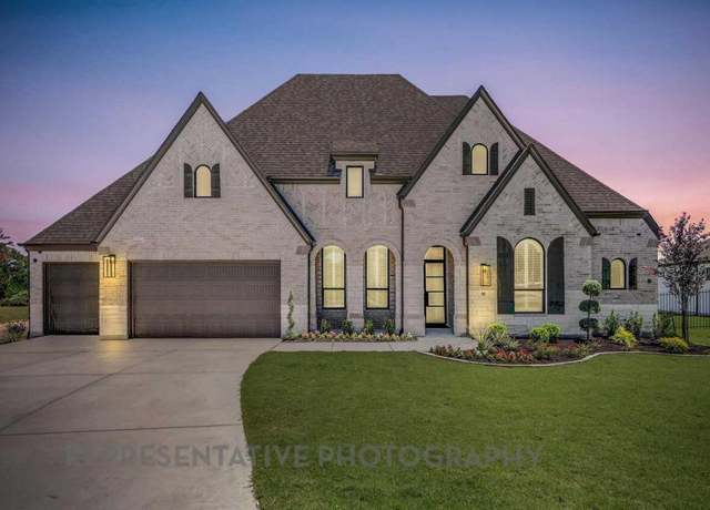 Property at 191 Bird Holw, Austin, TX 78737, 4 beds, 5 baths