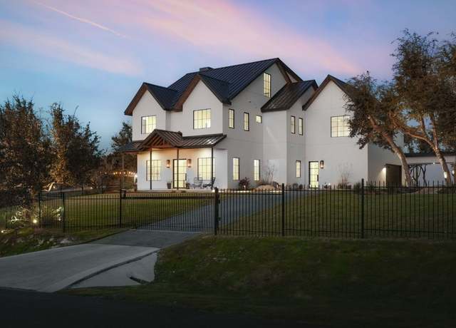 Property at 4405 Hennig Dr, Austin, TX 78738, 7 beds, 8 baths