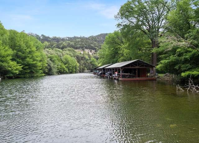 Property at 5302 N Scout Island Cir, Austin, TX 78731, 3 beds, 2.5 baths