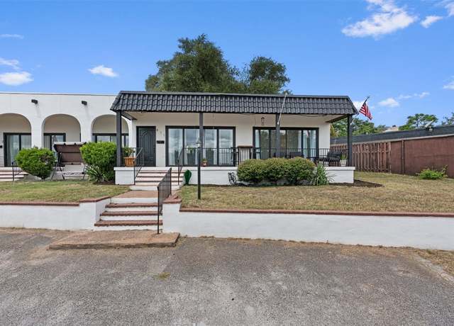 Property at 411 Seawind, Lakeway, TX 78734, 3 beds, 3 baths