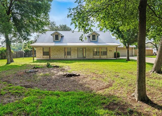 Property at 1101 Salado Oaks Dr, Salado, TX 76571, 3 beds, 2 baths