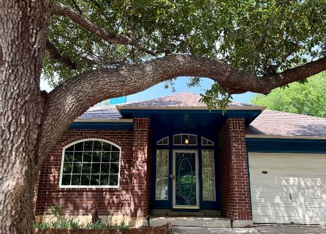 Property at 11412 Esperanza Dr, Austin, TX 78739, 3 beds, 2 baths