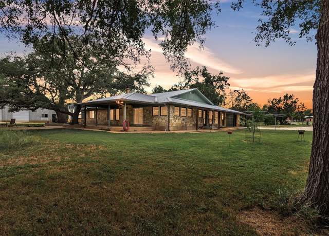 Property at 700 Billie Brooks Ln, Driftwood, TX 78619, 3 beds, 2 baths