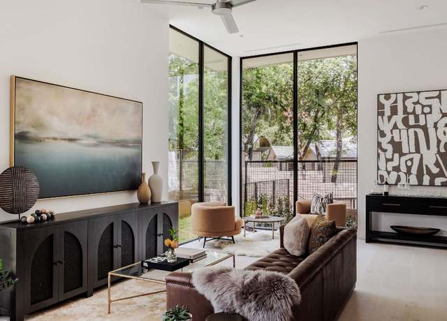 Property at 1701 Bartoncliff Dr, Austin, TX 78704, 5 beds, 6 baths