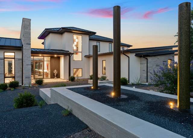 Property at 9620 Angelwylde Dr, Austin, TX 78733, 7 beds, 9 baths