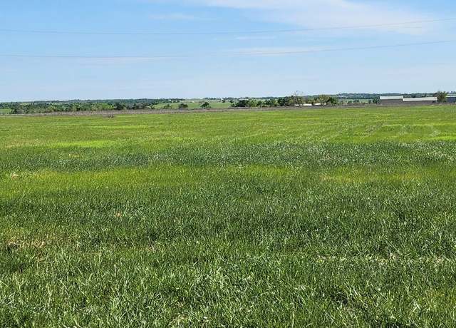 Property at 3009 Dolphine Dr, Coupland, TX 78615