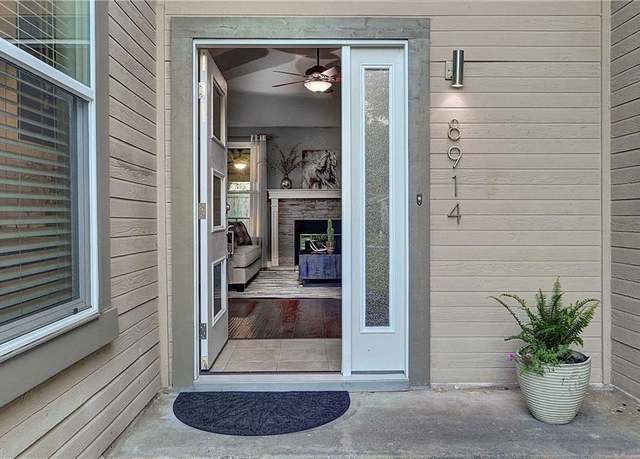 Property at 8914 Bridgewood Trl, Austin, TX 78729, 3 beds, 2 baths