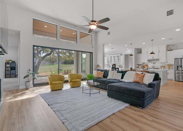 Property at 264 Wellborn Road Rd, Liberty Hill, TX 78642, 5 beds, 4 baths